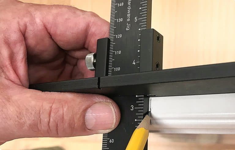 tp1934 cabinet hardware jig mark center drawer front